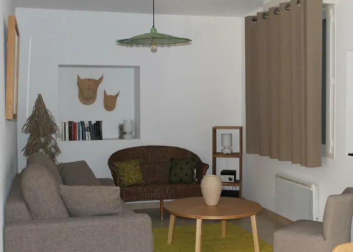 Domaine De Ceyrac Conqueyrac