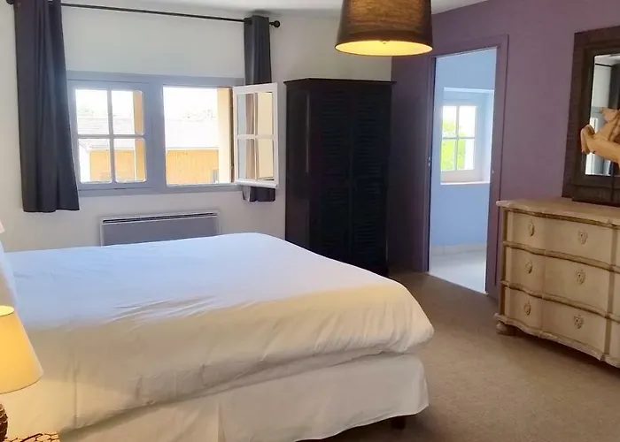 Domaine De Ceyrac Conqueyrac